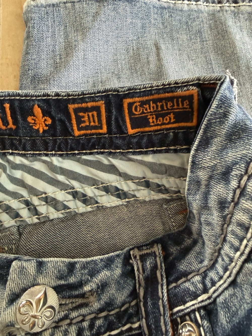The Buckle Rock Revival Gabrielle Boot Stretch Denim Jean Size 30 - Picture 13 of 13